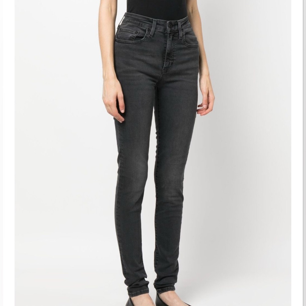 Levi’s 720 high rise super skinny washed black jeans